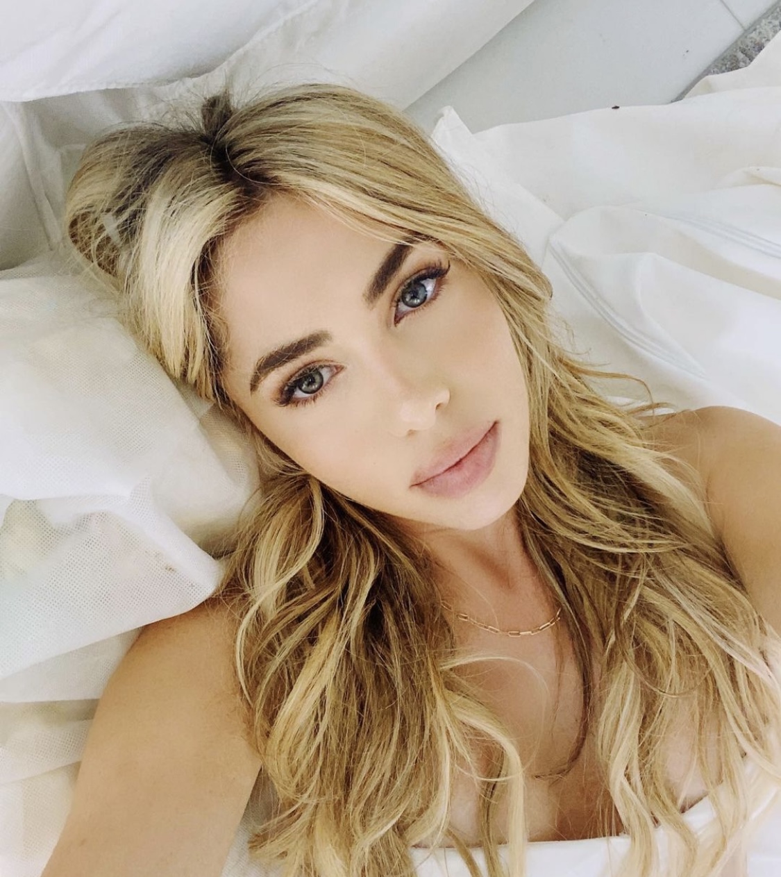 GetAllMyLinks - Emmy Corinne